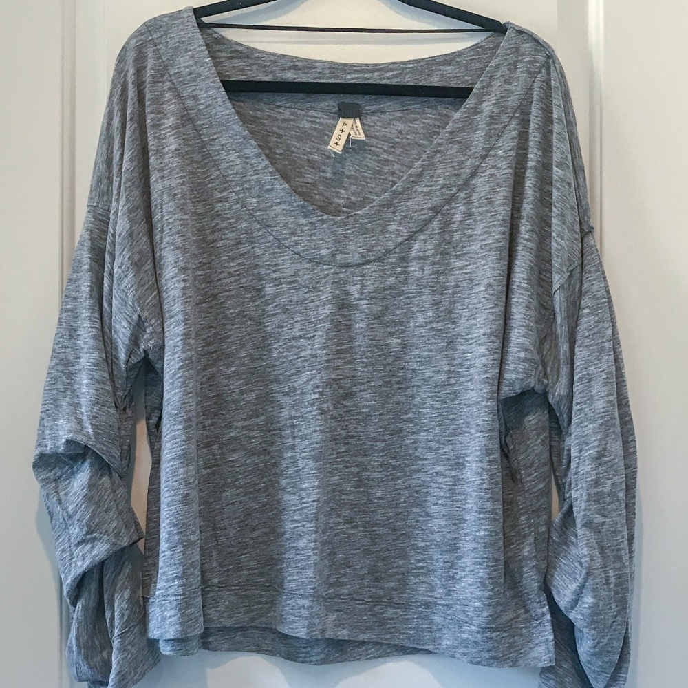 We the Free Off the shoulder sweatshirt